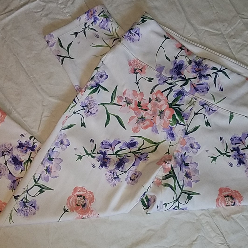 DKNY new floral yoga pants